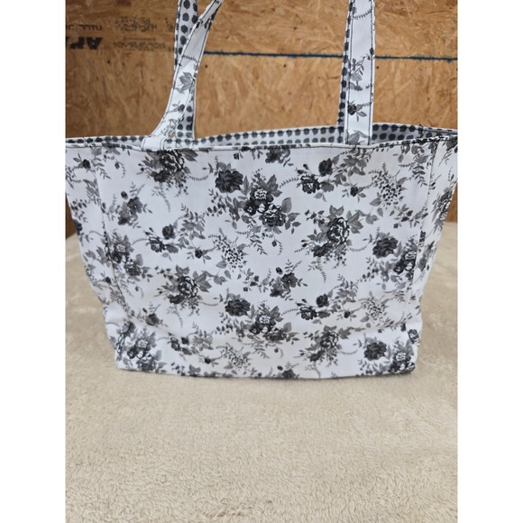 Bella Russo Reversible Tote Bag Floral / Polkadot Zip Pocket Double Strap - Picture 6 of 9